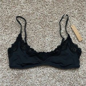 SKIMS Fits Everybody Lace Scoop Bralette M